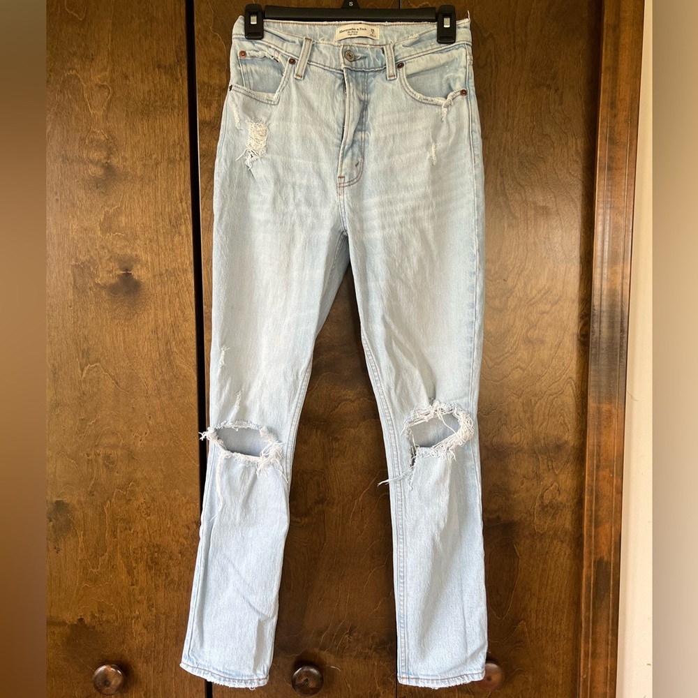 Abercrombie skinny high rise light wash jean